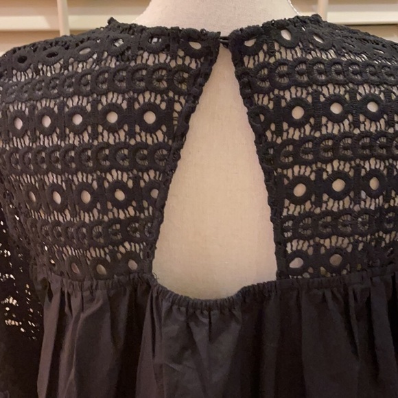 ENDLESS ROSE EMBROIDERY TOP - Picture 7 of 7